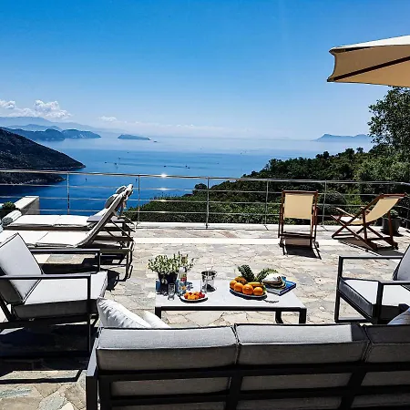 Sundance - Fabulous & Large 4-bedroom Private Villa *